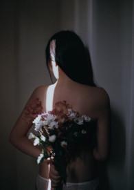 我是头牌凝安书社